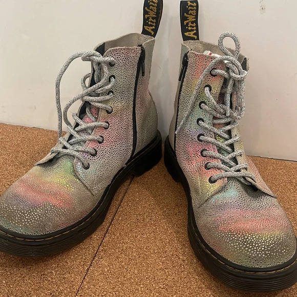 Dr Martens Pascal Y Combat Boots Rainbow Metallic Leather Womens Size 5 - Picture 9 of 16